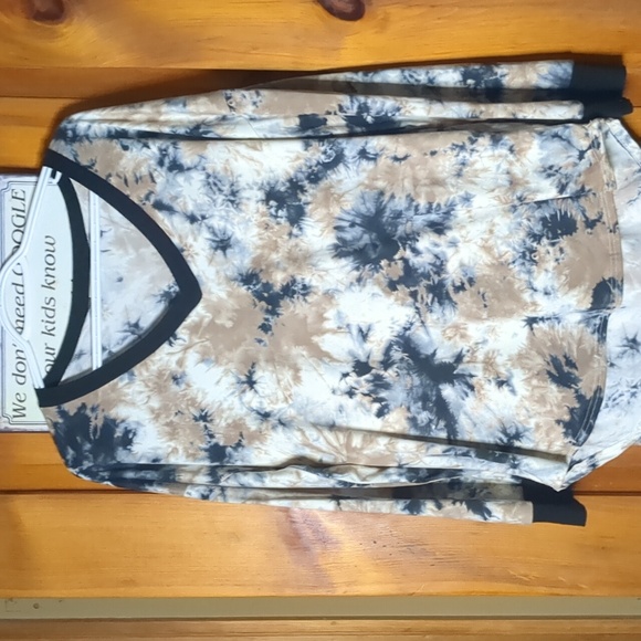 Egs by Elogés* ruched pant w pkts and v neck trim top tye dye jogger set size S/ - Picture 4 of 11